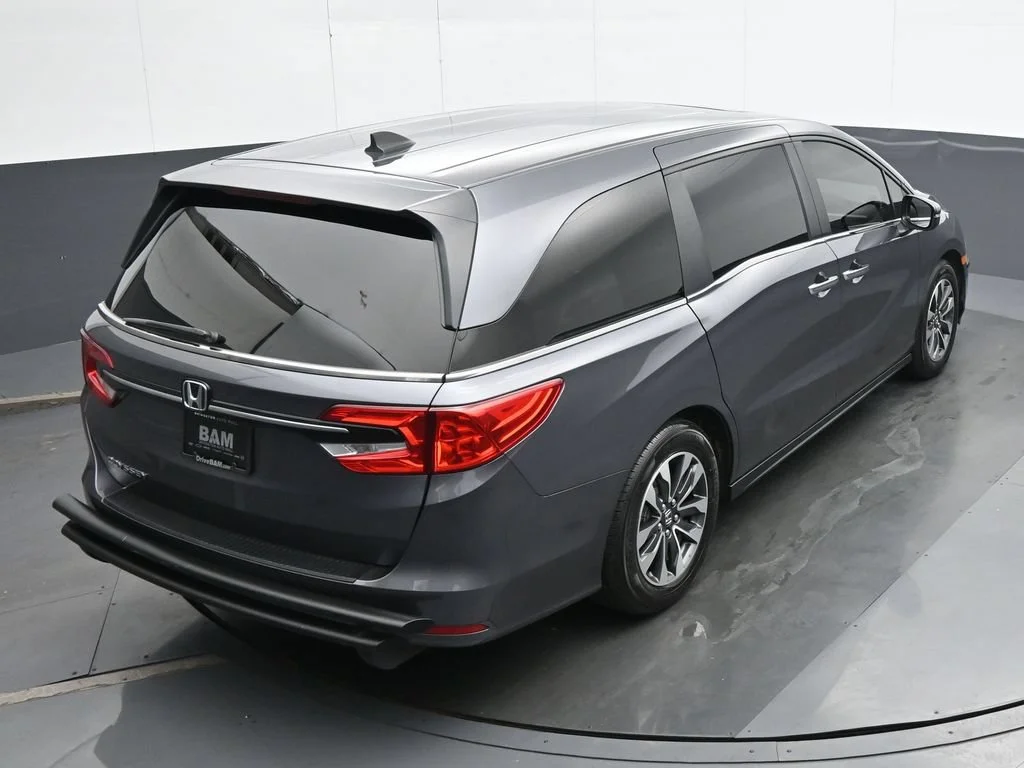 Used 2023  Honda EX-L image 40