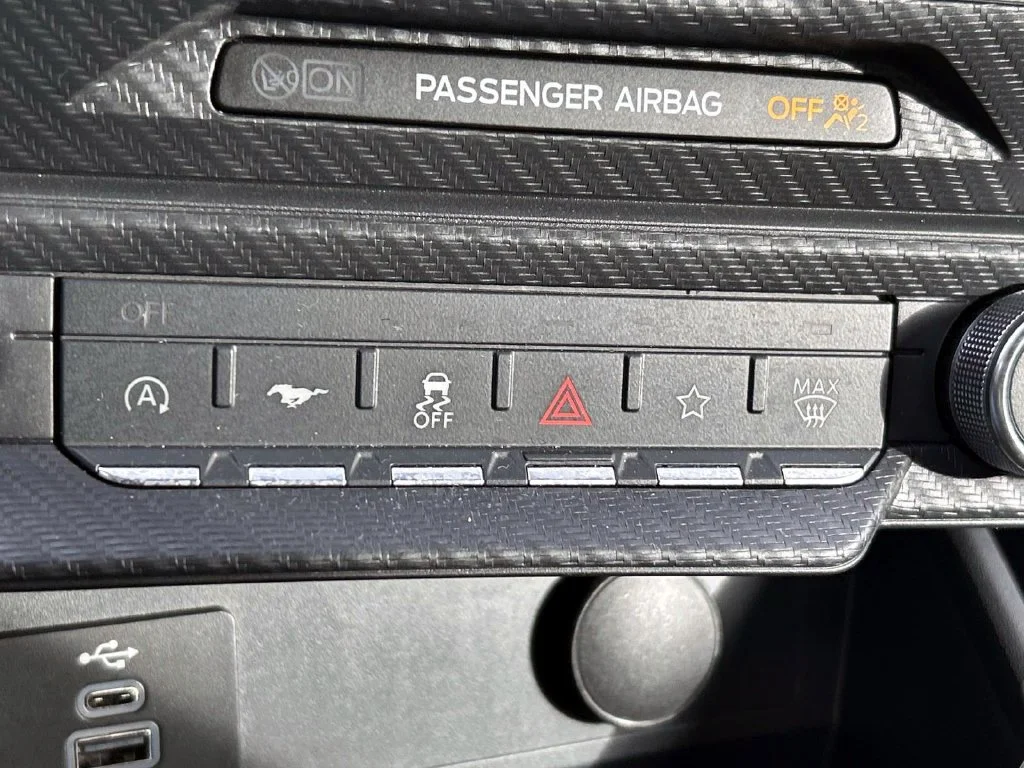 Used 2026 Gray Metallic Ford GT Premium image 22