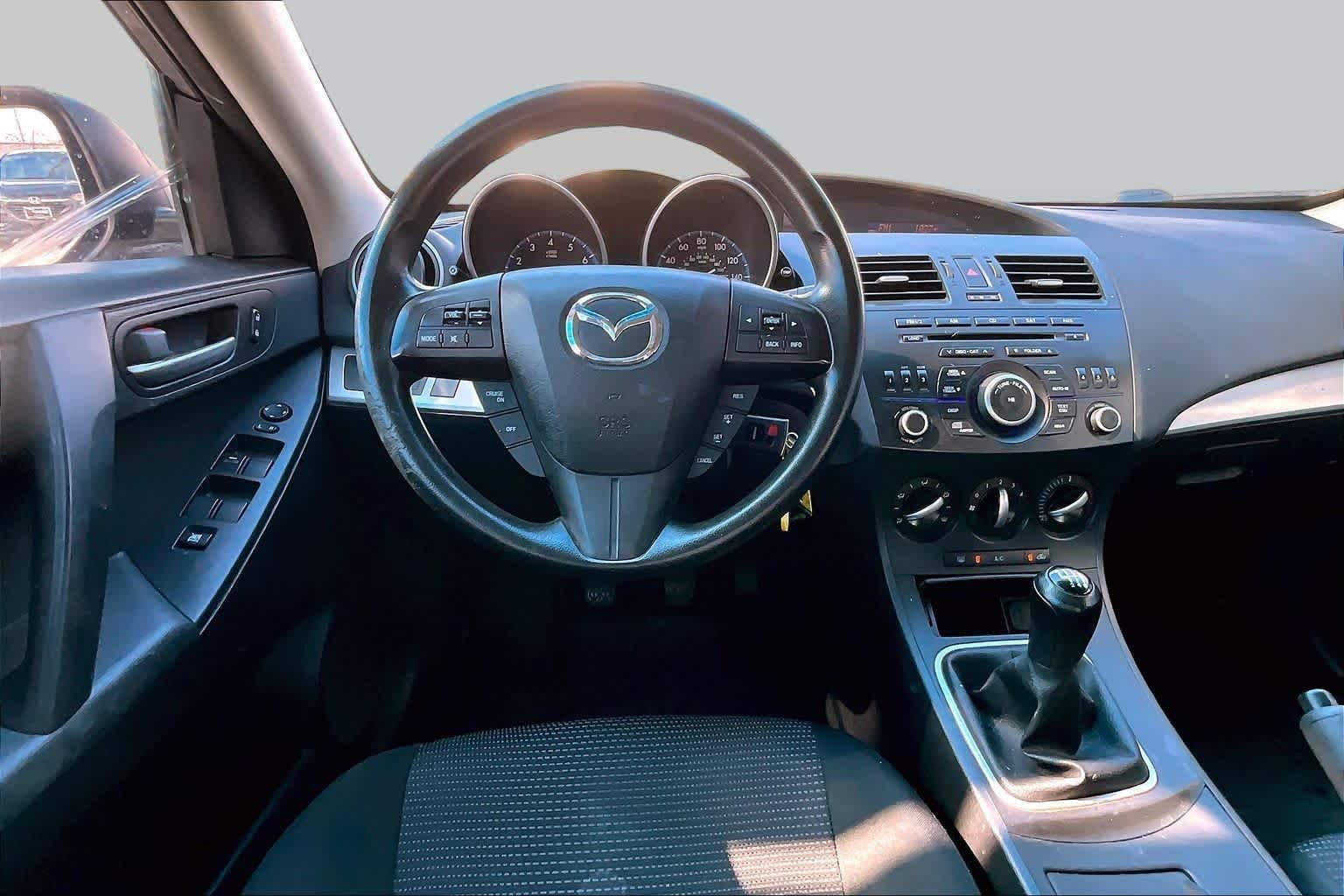 Used 2013 Liquid Silver Metallic Mazda i Sport image 6