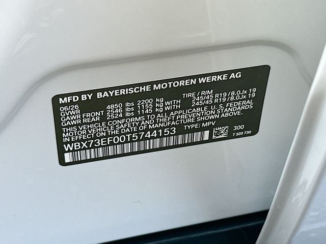 New 2026 White BMW xDrive28i image 25