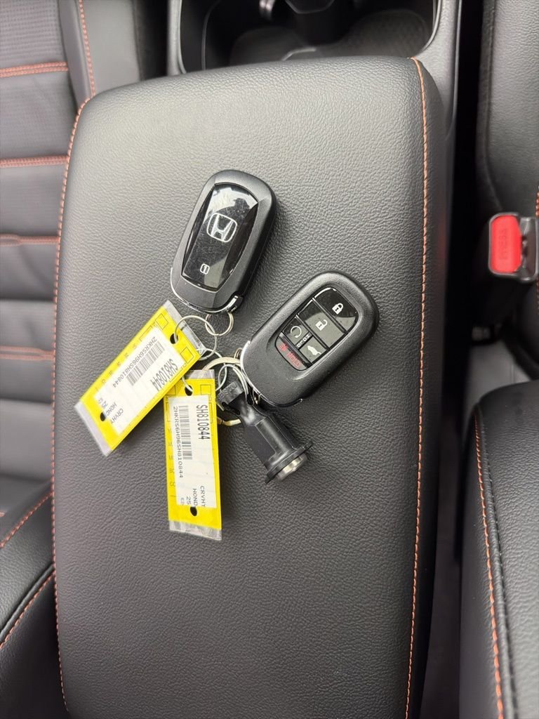 Used 2025  Honda Sport Touring image 36