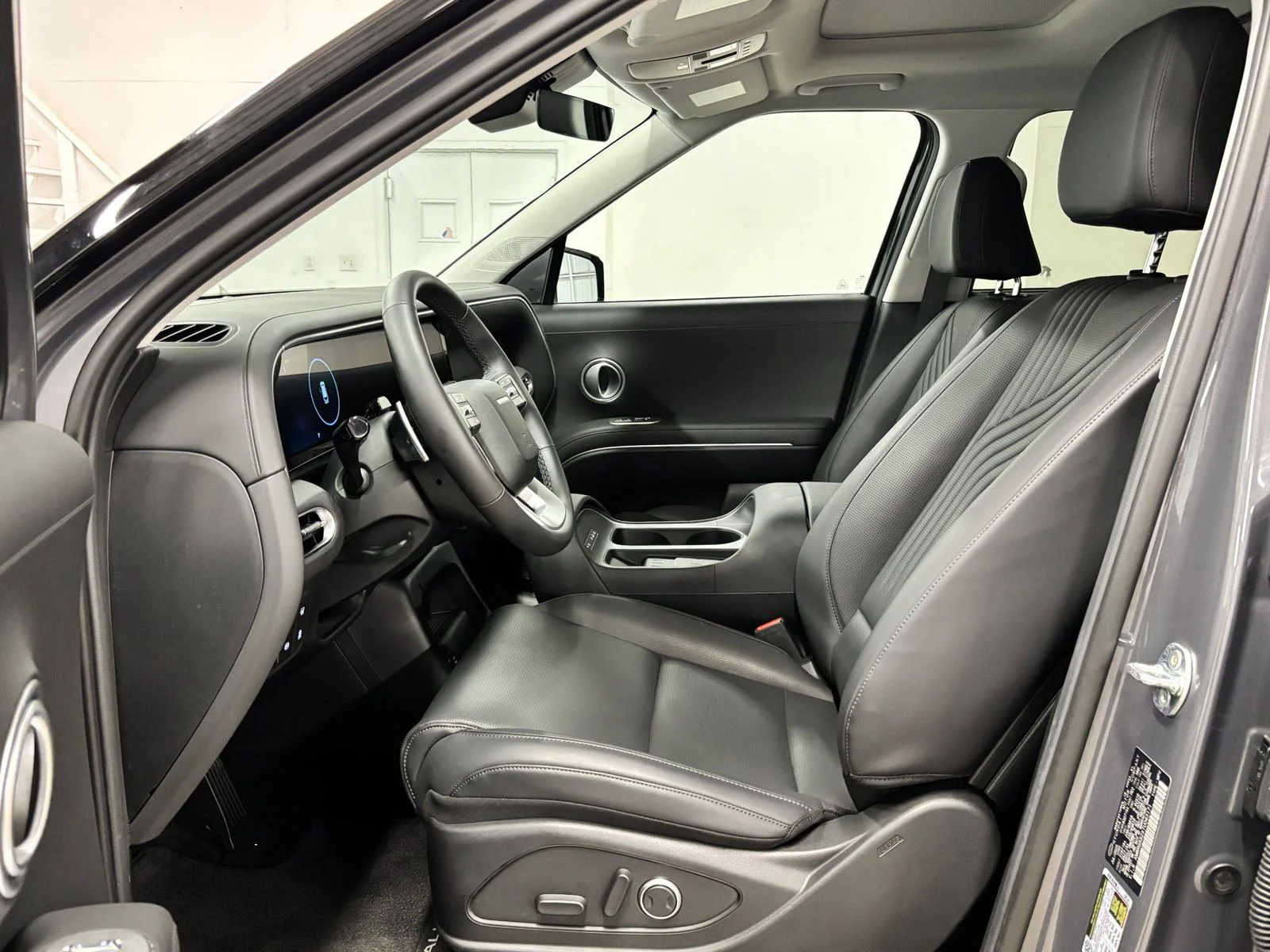 Used 2026 Gray Hyundai SEL Convenience image 16