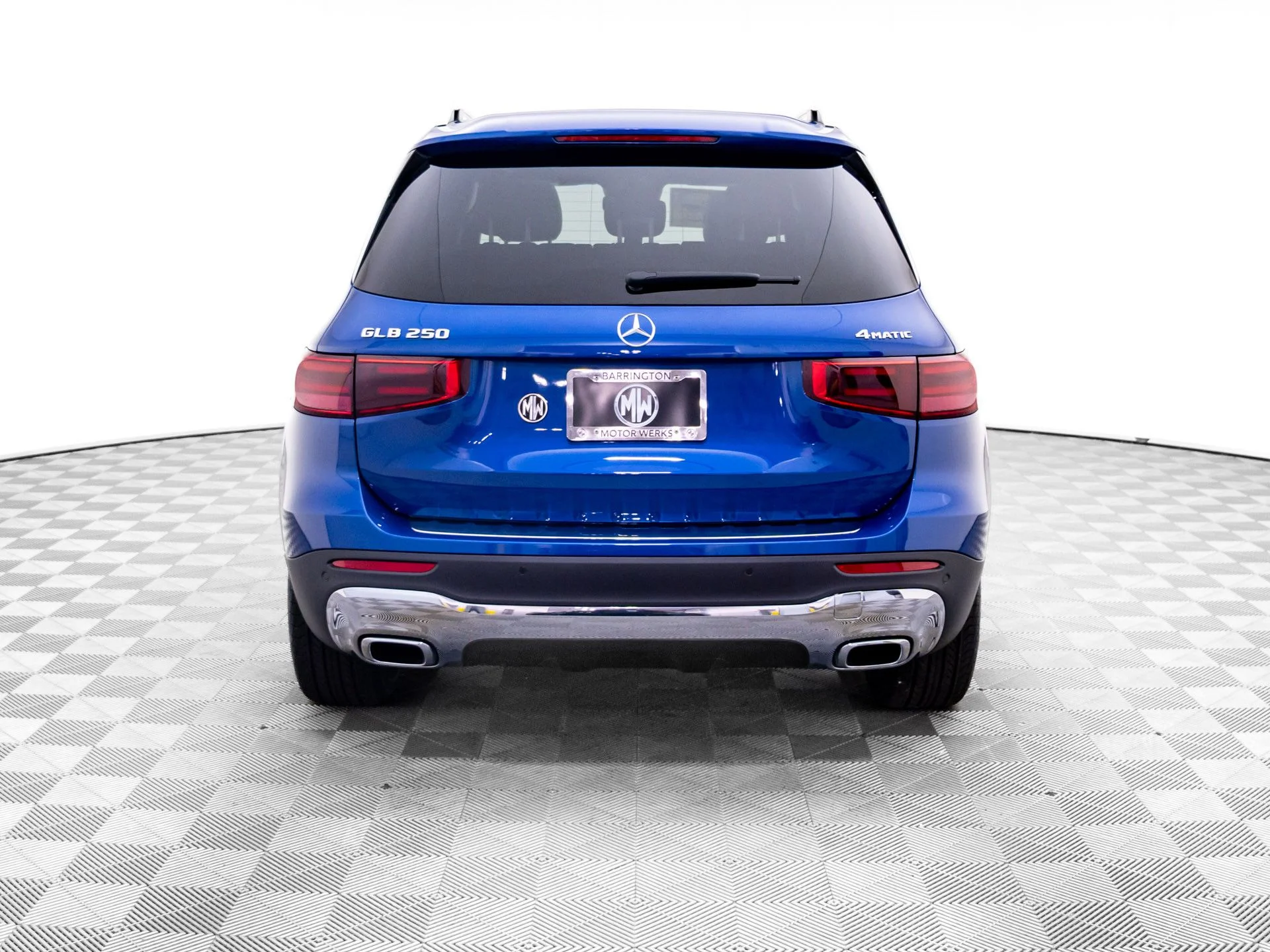 New 2026 Blue Mercedes-Benz GLB 250 image 4