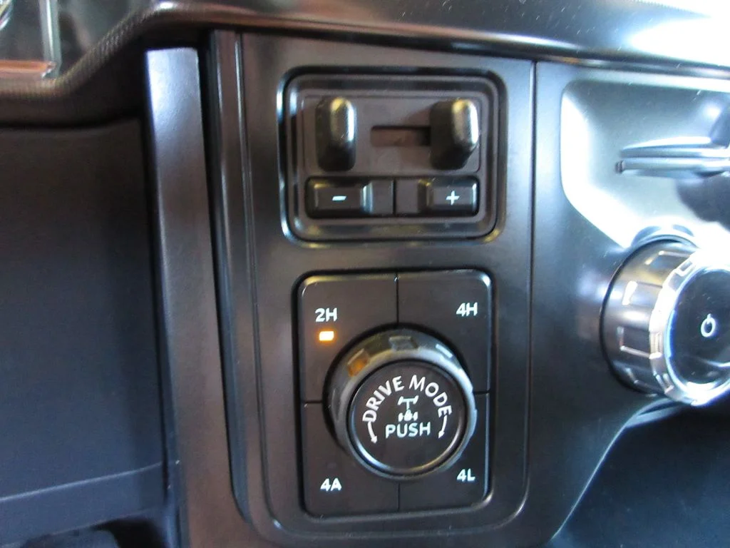 New 2026 Carbonized Gray Metallic Ford Raptor image 21
