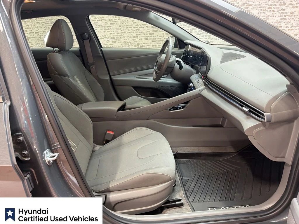 Certified Used 2025 Ecotronic Gray Hyundai SEL Convenience image 14