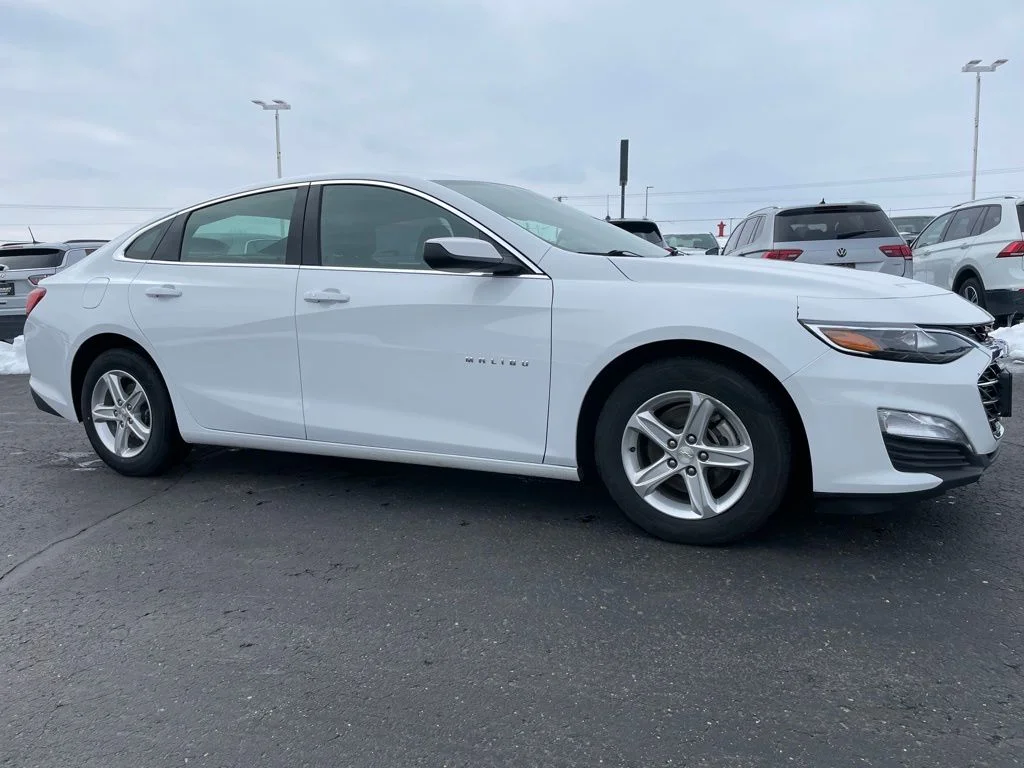1G1ZD5ST6PF202065