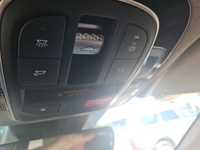 Used 2023 Black Hyundai Limited image 9