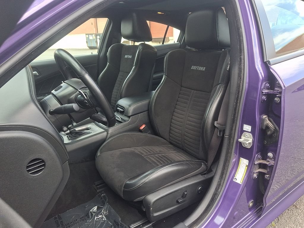 Used 2023 Plum Dodge R/T Scat Pack image 13