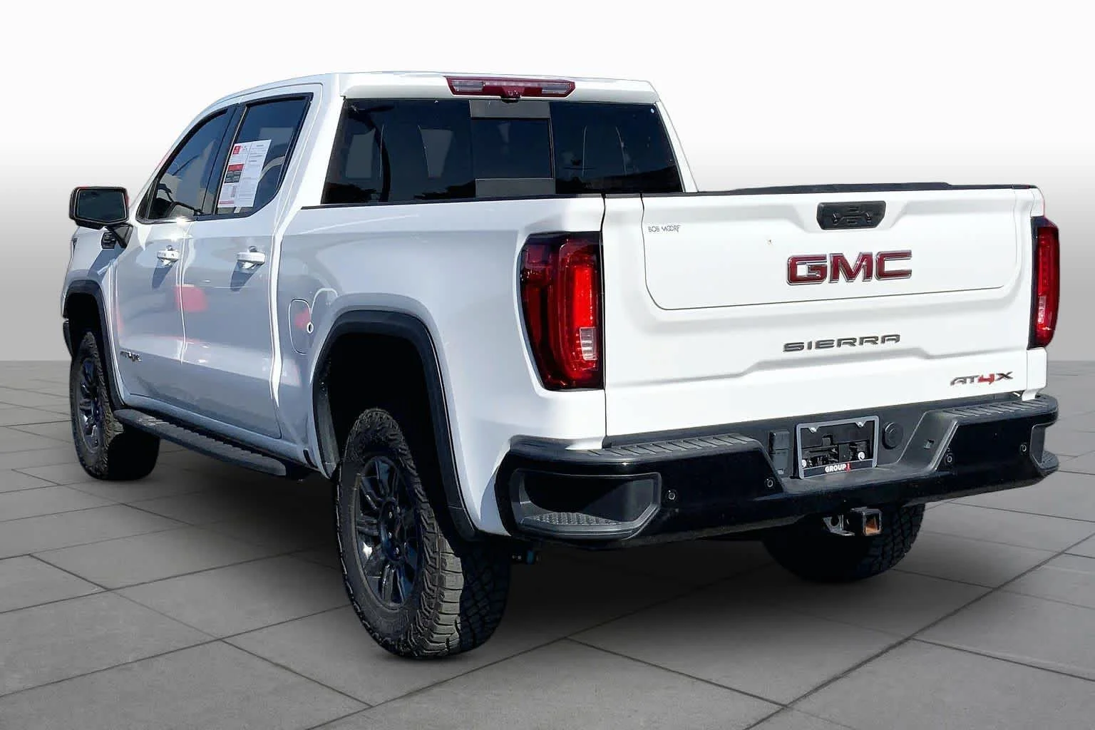 2024 GMC Sierra 1500 AT4X - Photo 12
