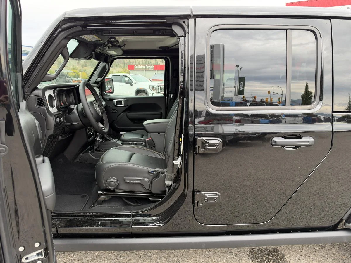 New 2026 Black Jeep Nighthawk image 11