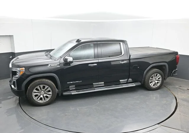 Used 2020 Black GMC Denali image 21