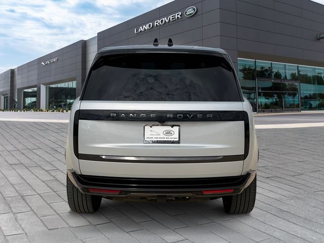 Certified Used 2026  Land Rover SE image 4