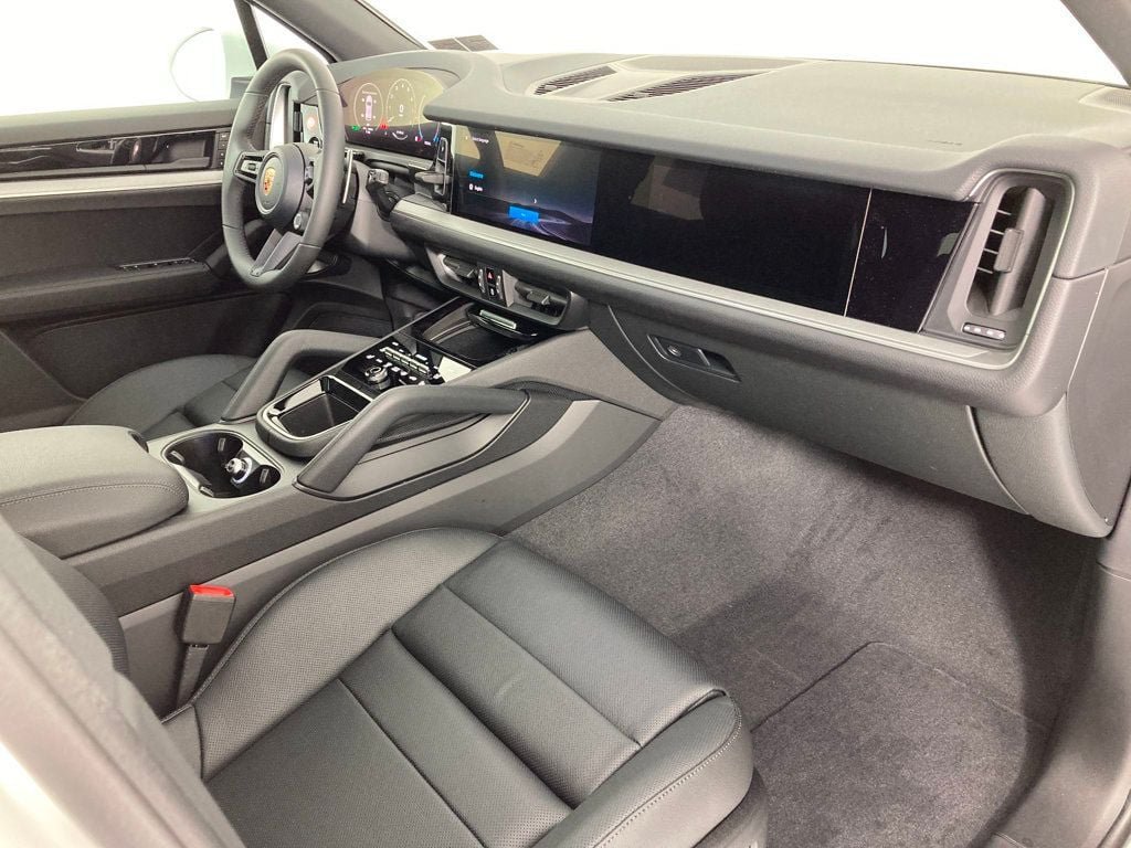 2026 Porsche Cayenne Base - Photo 20