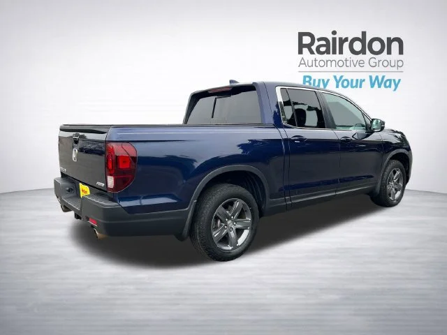 Used 2023 Obsidian Blue Pearl Honda RTL image 7