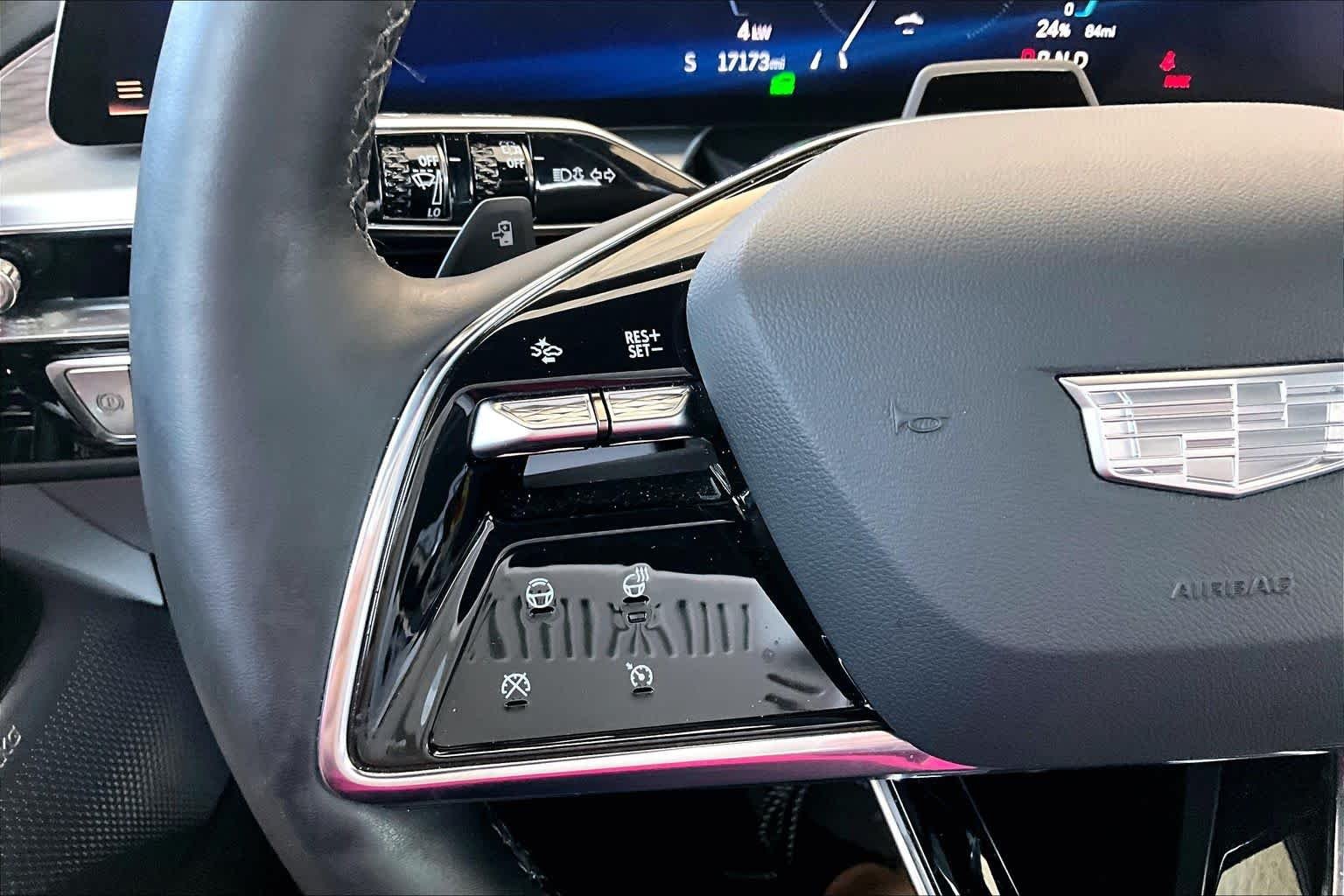 Used 2025 Stellar Black Metallic Cadillac Luxury image 24