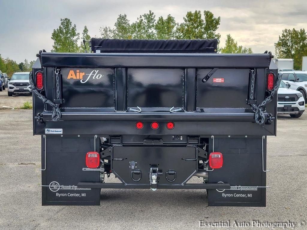 New 2025 Oxford White Ford F-450® XL image 6