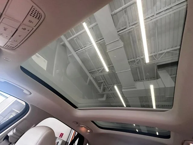 Certified Used 2022  Mercedes-Benz GLC 300 image 15