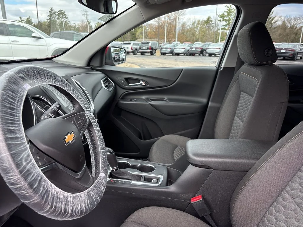 Used 2018 Cajun Red Tintcoat Chevrolet LT image 12