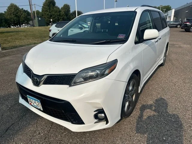 Used 2019 White Toyota SE image 7