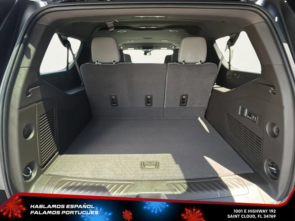 New 2026 Onyx Black GMC Elevation image 30