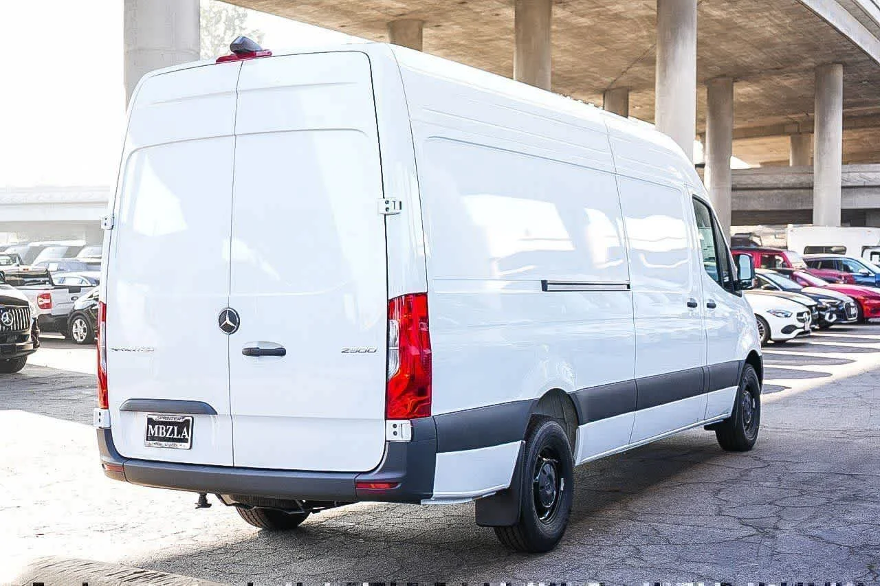 New 2026 Arctic White Mercedes-Benz Cargo 170WB High Roof RWD 2.0L I4 Diesel Turbo SO image 6