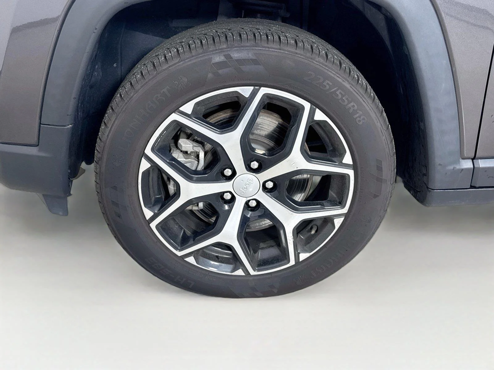 Used 2024 Black Clearcoat Jeep Limited image 28