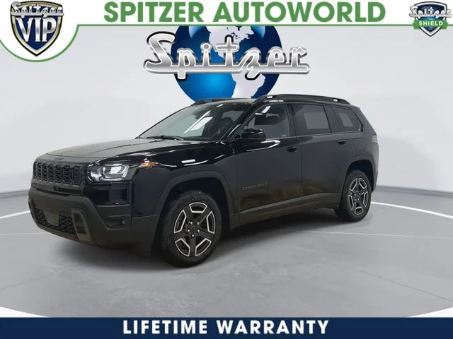 New 2026 Diamond Black Crystal Pearl-Coat Exterior Paint Jeep Limited image 4