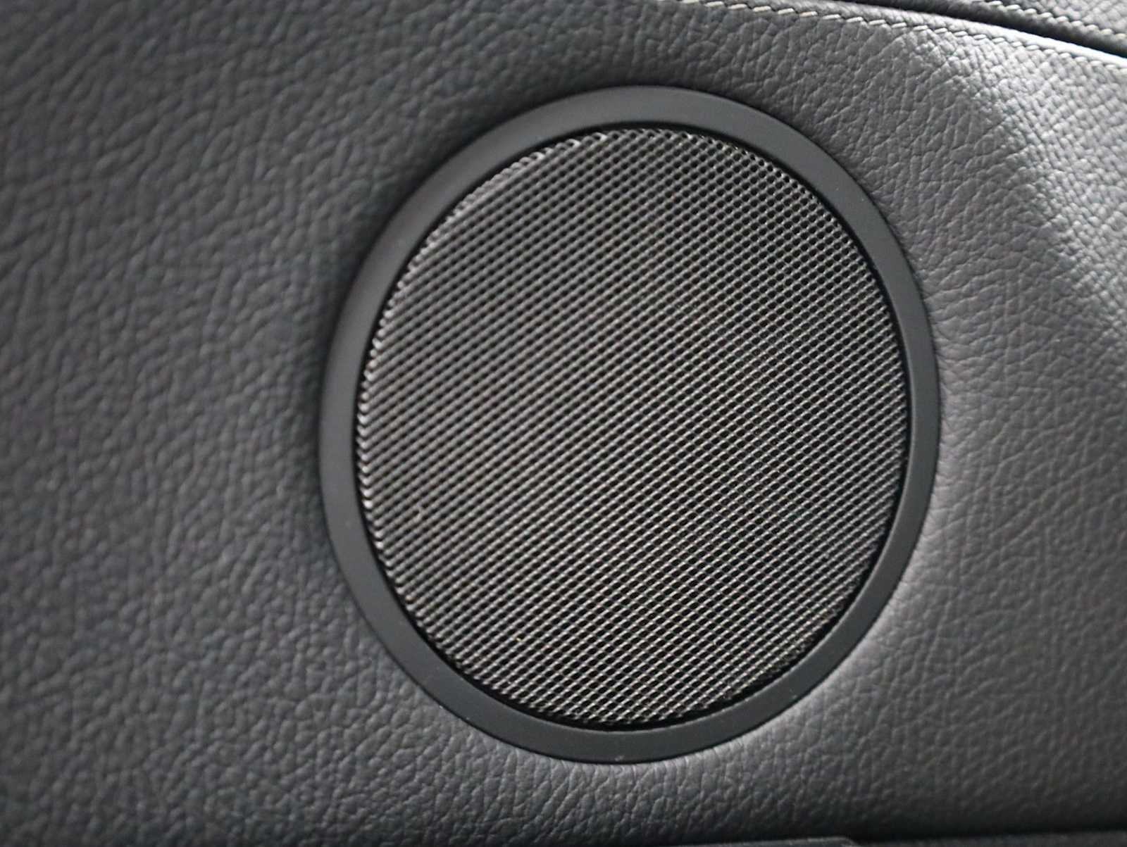 Used 2014 Silver BMW xDrive35i image 17