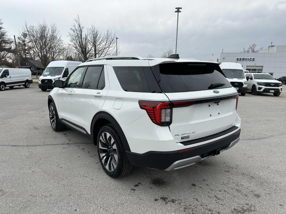 New 2026 White Ford Platinum image 8