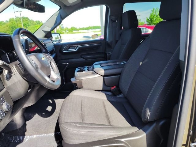 Used 2023 Brown Chevrolet LT image 15