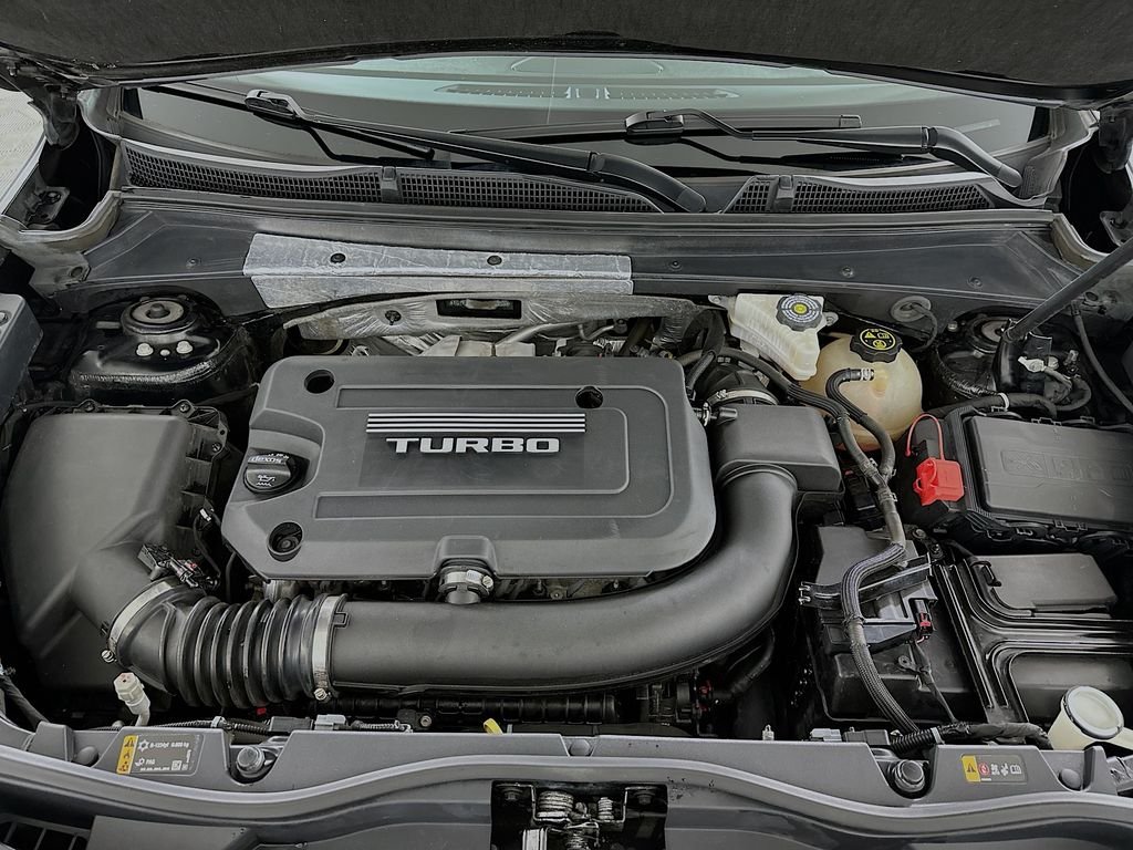 Used 2019 Stellar Black Metallic Cadillac Sport image 28