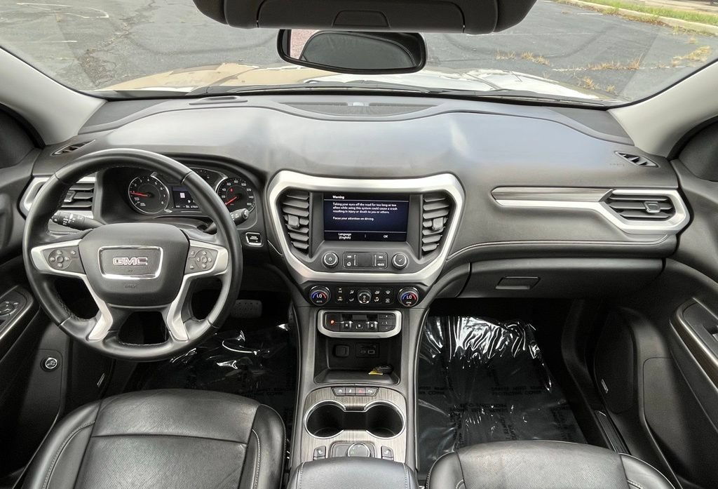 2023 GMC Acadia SLT - Photo 11
