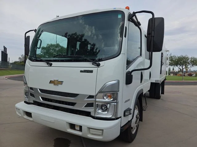 Used 2023 White Chevrolet Base image 4