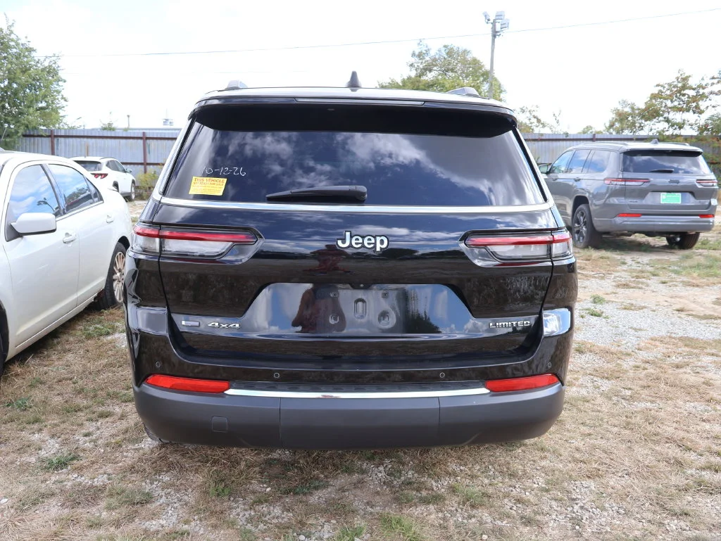 Used 2021 Black Jeep Limited image 20