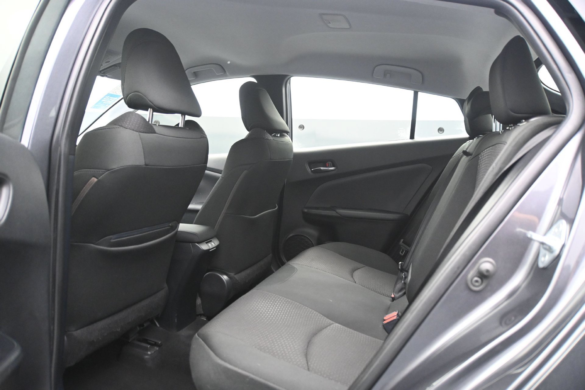 Used 2019 Magnetic Gray Metallic Toyota LE AWD-e image 19