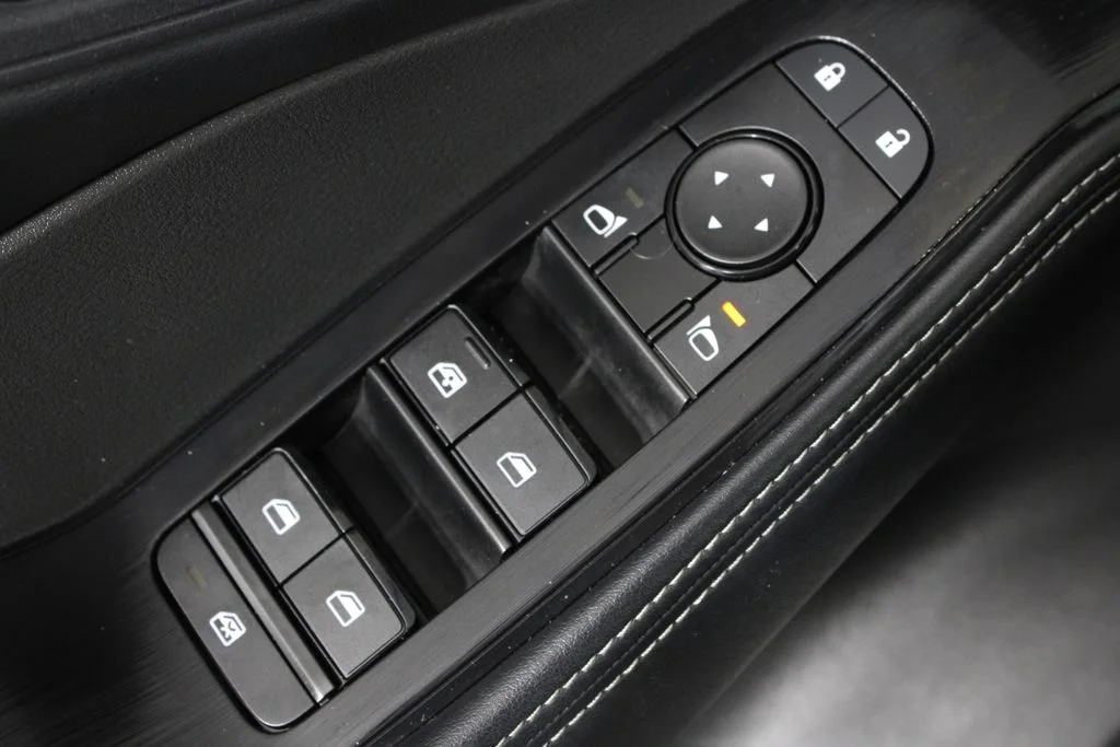 2024 Nissan Rogue SV - Photo 23