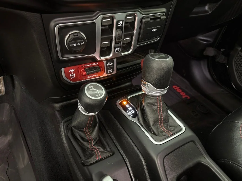 Used 2021 Black Jeep Unlimited Rubicon image 43