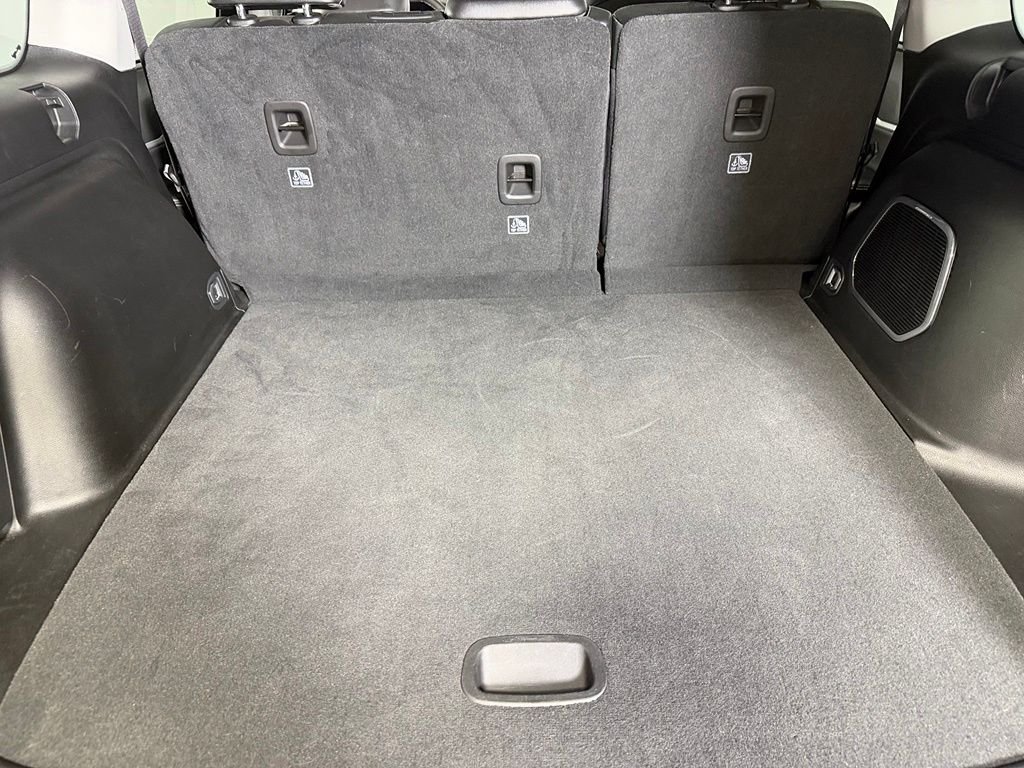 Used 2024 Pearlcoat Jeep Anniversary Edition 4xe image 30