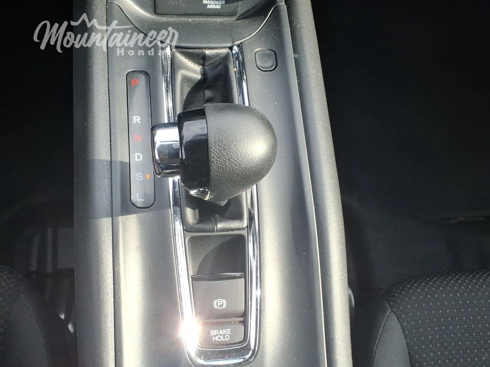 Used 2022 Modern Steel Metallic Honda LX image 35