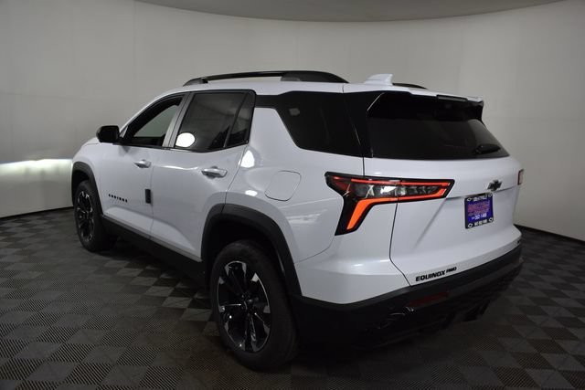 2027 Chevrolet Equinox RS - Photo 7