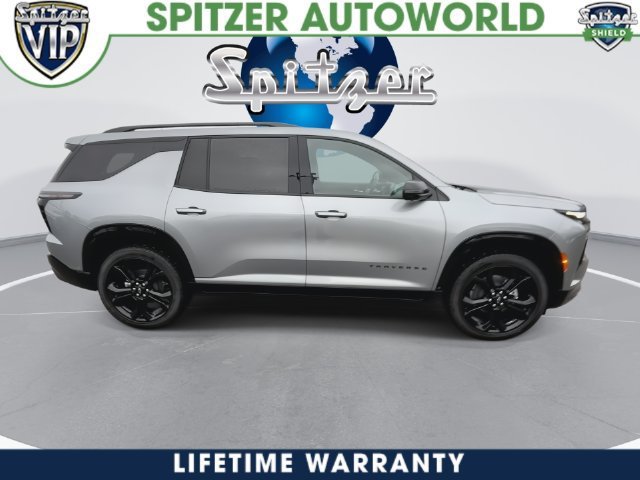 2027 Chevrolet Traverse RS - Photo 16