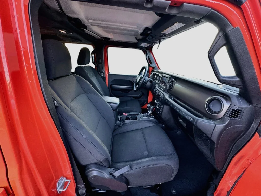 Used 2018 Orange Jeep Unlimited Sport S image 33