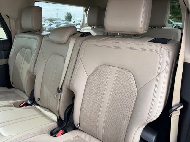 Used 2022 Black Ford Limited image 22