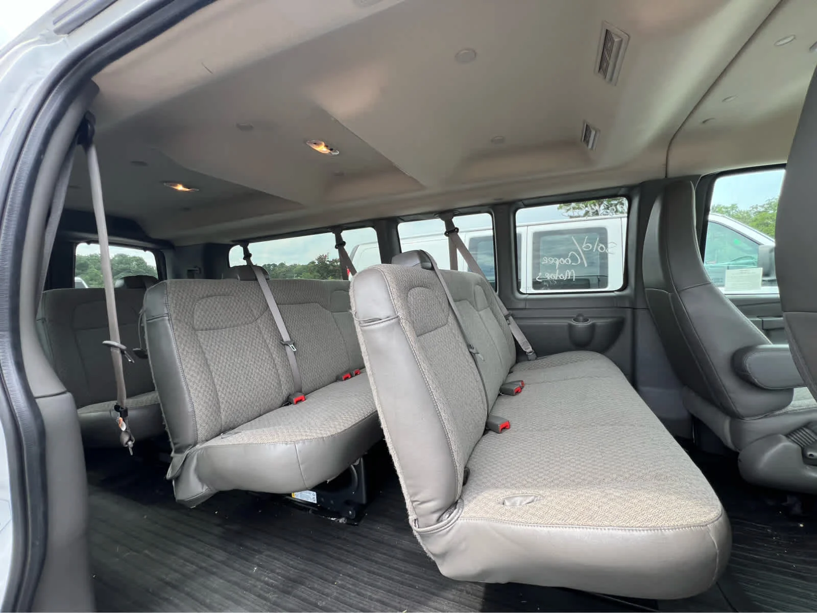 Used 2025 Summit White Chevrolet 1LS image 4