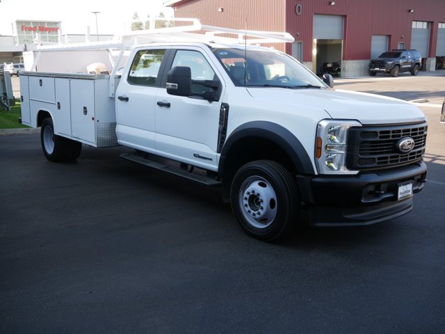 Used 2025 Oxford White Ford Crew Cab XL image 4