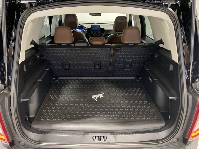 Used 2023  Ford Outer Banks image 25