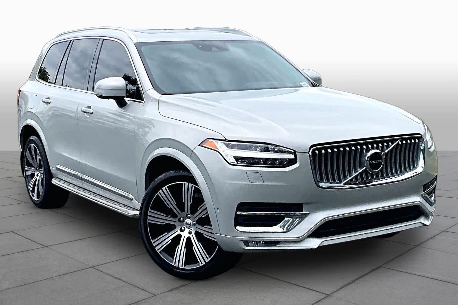 Used 2022 Birch Light Metallic Volvo Inscription image 3