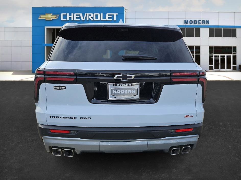 2026 Chevrolet Traverse Z71 - Photo 4