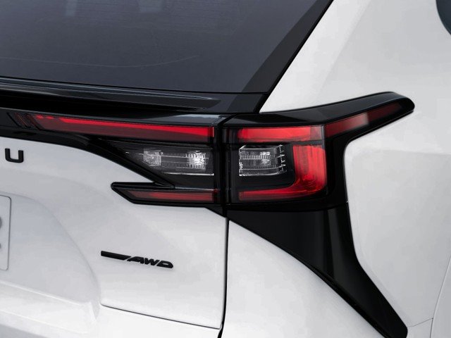 New 2026 COSMIC WHITE PEARL Subaru Limited XT image 12