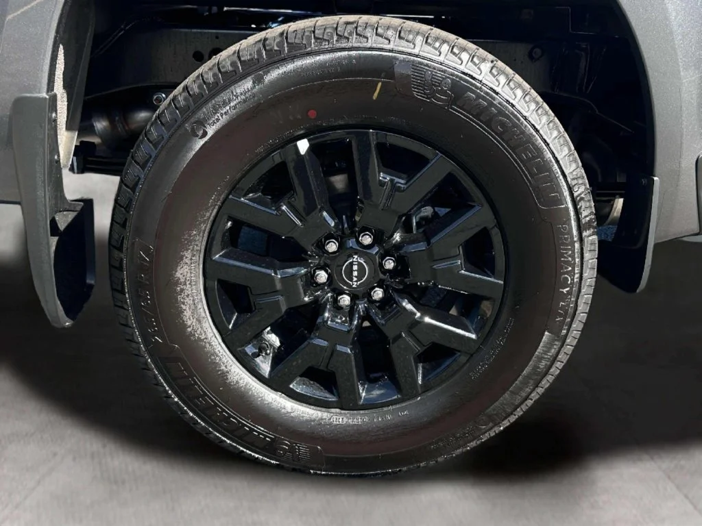 New 2027 Gun Metallic Nissan Crew Cab SV image 10